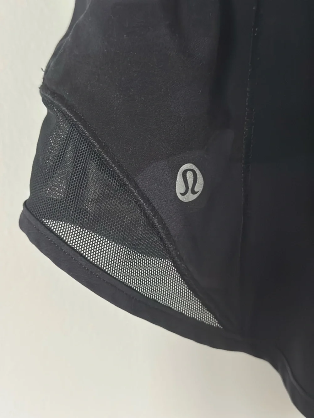 Lululemon Hotty Hot Heritage 365 Camo Deep Coal